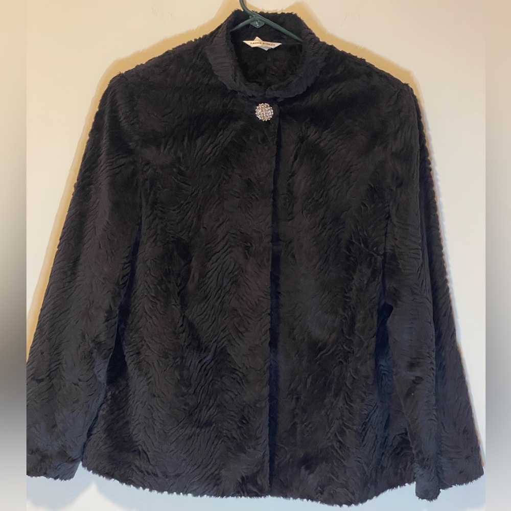 Vintage Laura Ashley Black Faux Fur Jacket Women’s S/M